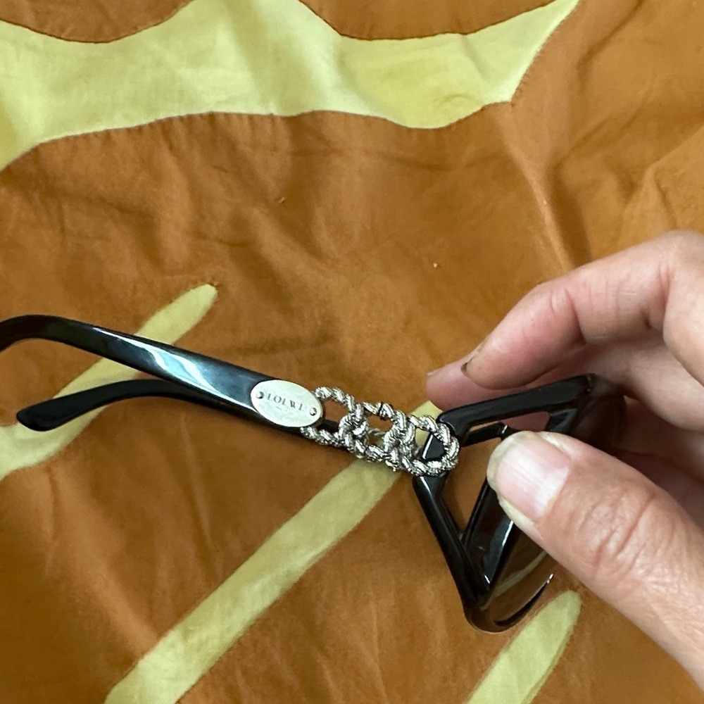 Loewe Black Oversized Sunglasses - Picture 3 of 8